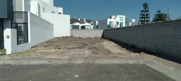 Terreno en venta Condesa Juriquilla