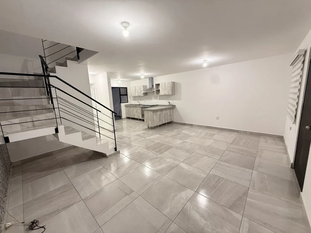 Casa en renta con recámaras en planta baja