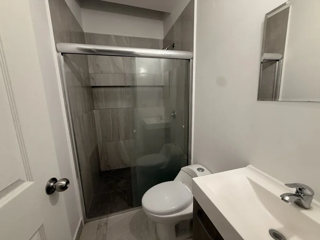 Casa en renta con recámaras en planta baja