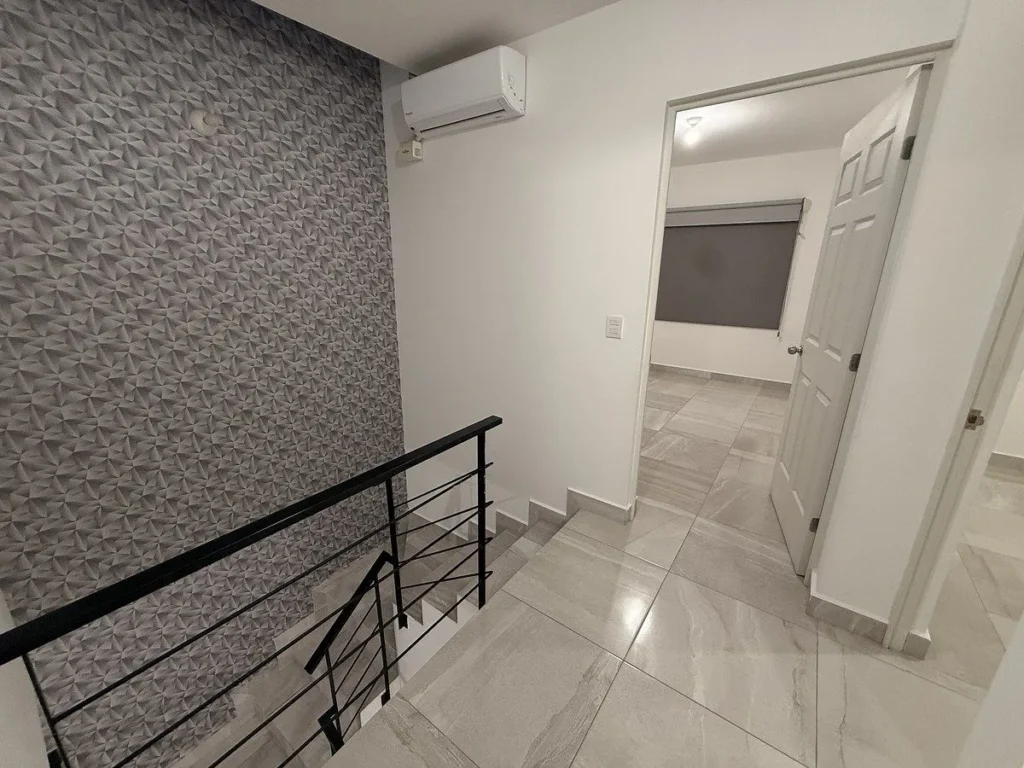 Casa en renta con recámaras en planta baja