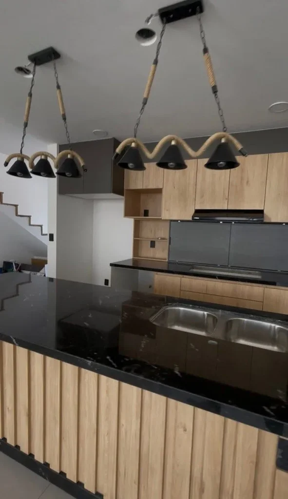 CASA EN VENTA EN ZIBATA