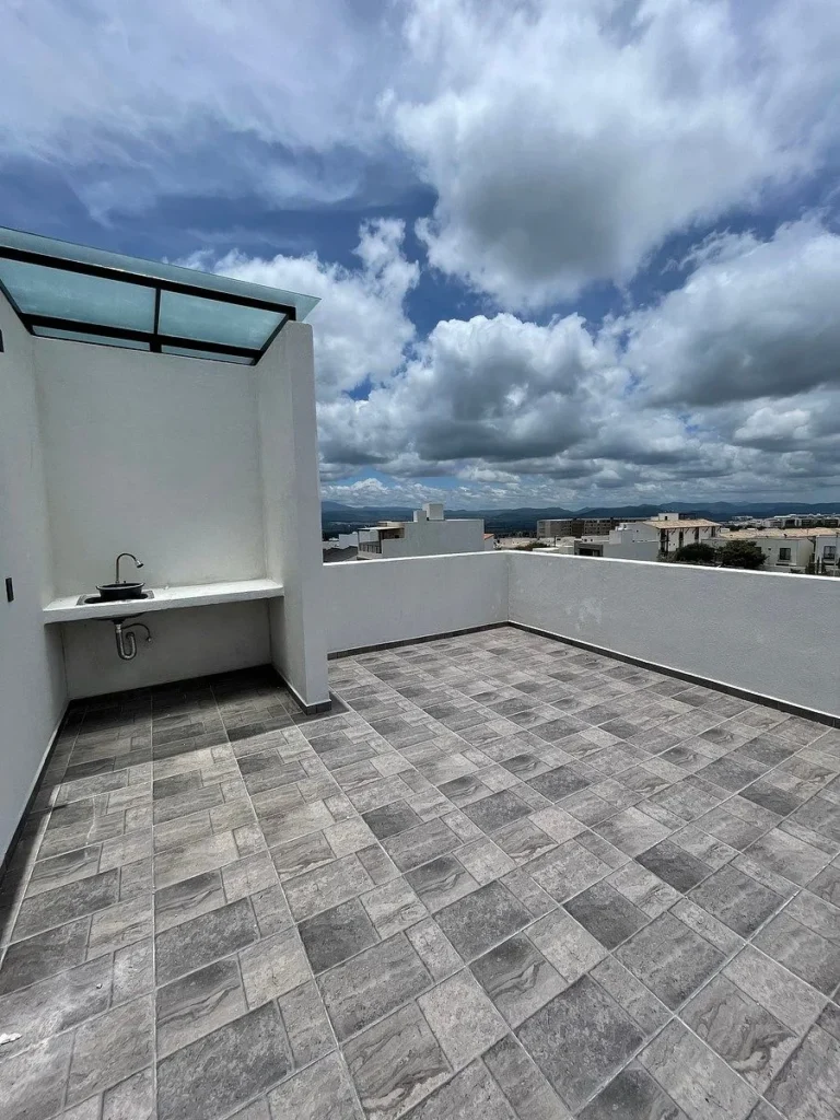 CASA EN VENTA EN ZIBATA