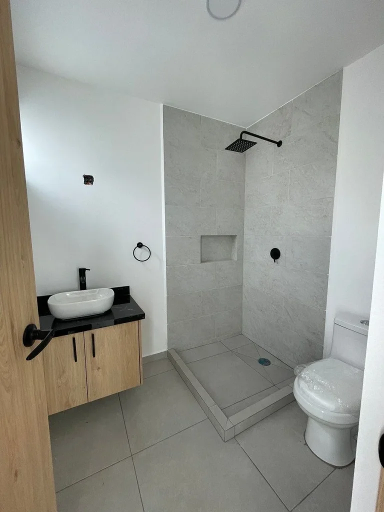 CASA EN VENTA EN ZIBATA