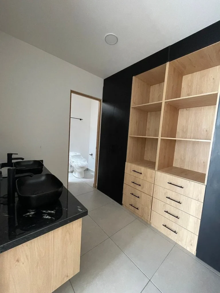 CASA EN VENTA EN ZIBATA