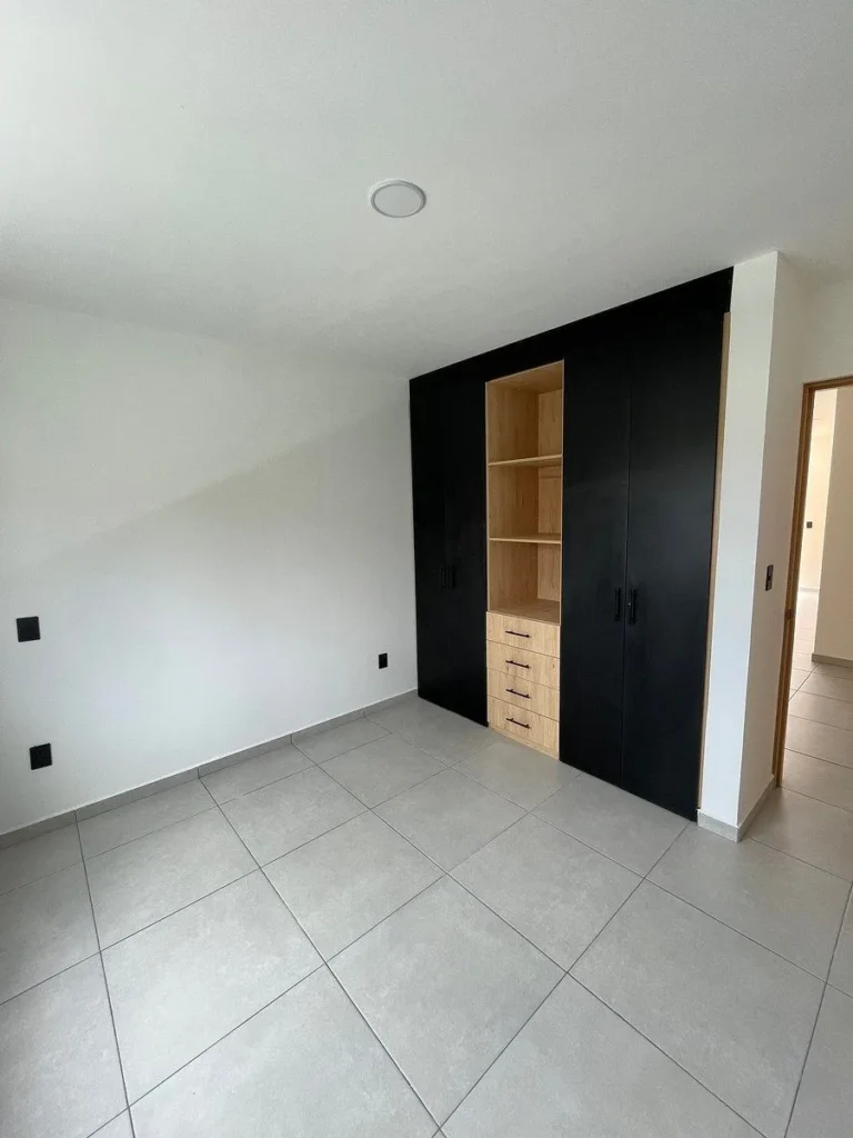 CASA EN VENTA EN ZIBATA