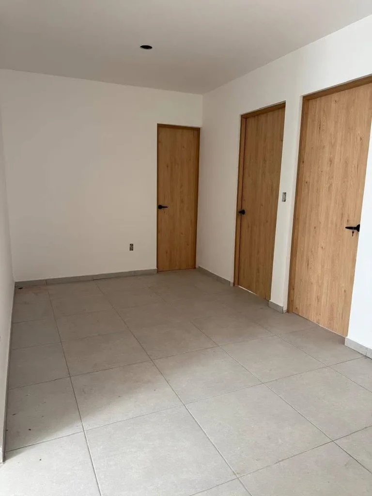 CASA EN VENTA EN ZIBATA
