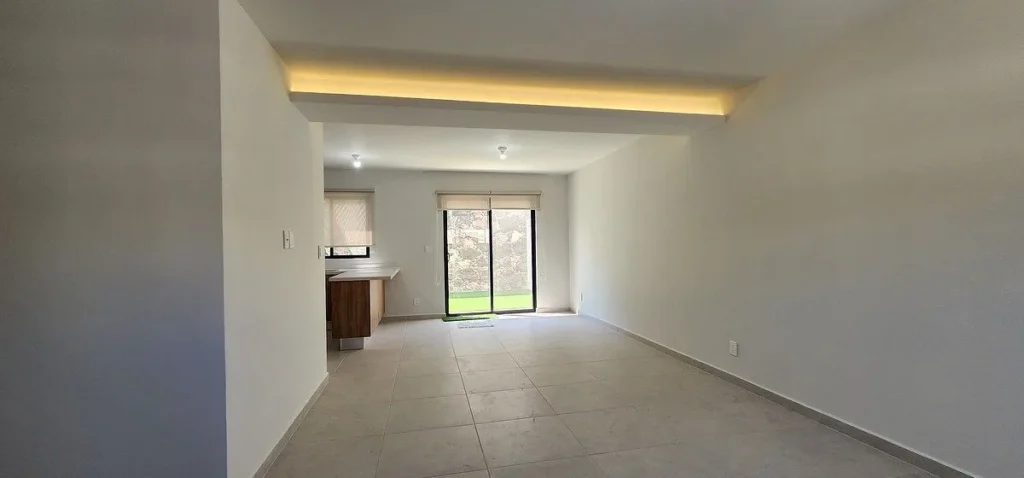 CASA EN RENTA A ESTRENAR CERCA DEL MIRADOR