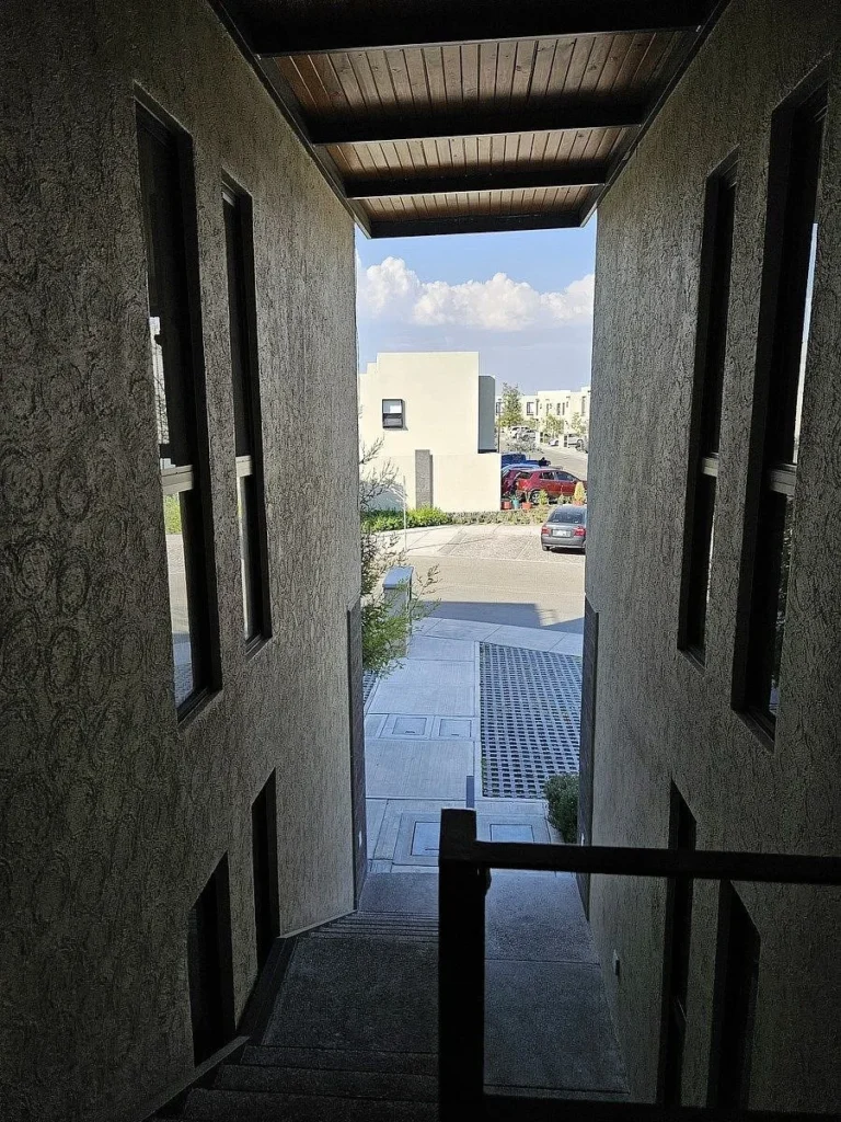 Departamento de 2 niveles en venta en Zakia