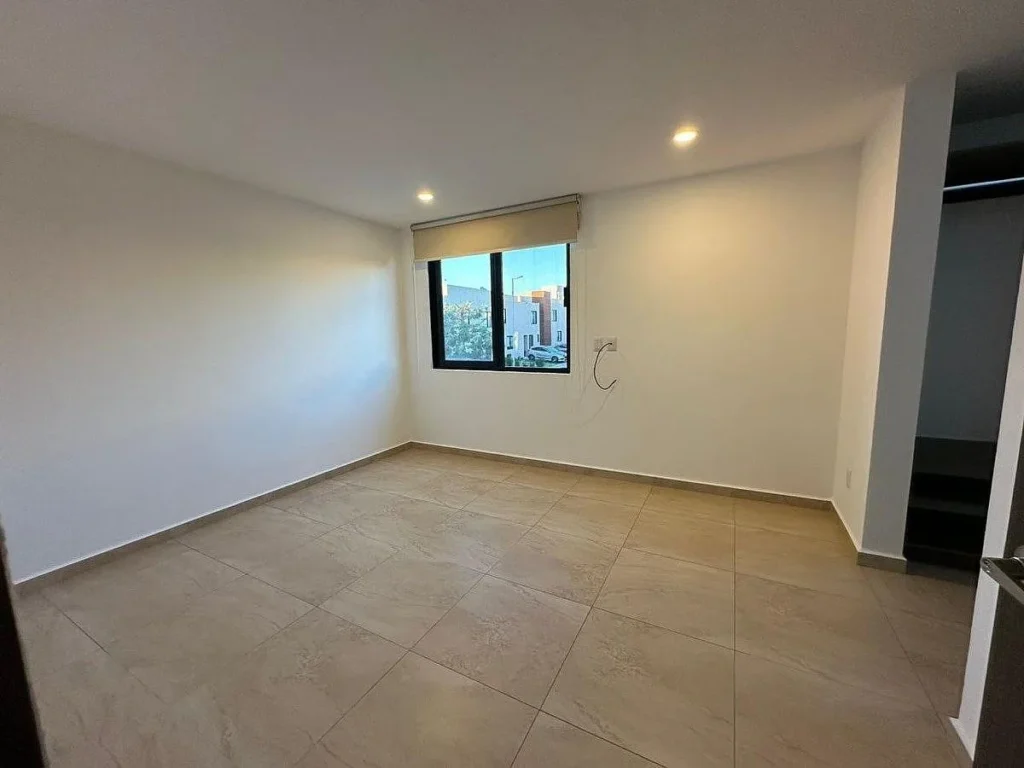 Casa en renta en Zakia Frente al parque principal