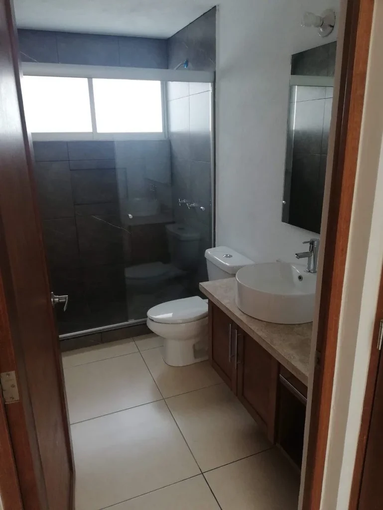 Casa en venta o renta en Cumbres del Lago