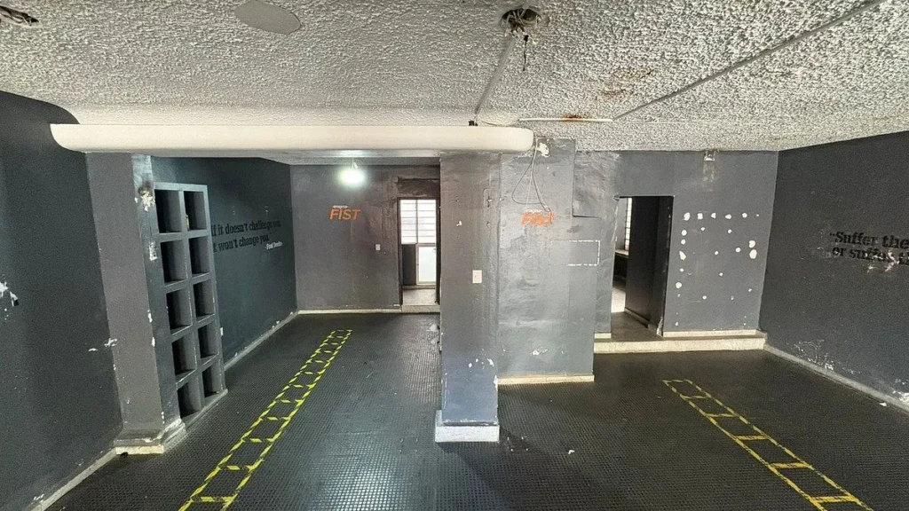 LOCAL COMERCIAL EN RENTA, INCREIBLE UBICACION !!! COLONIA ANZURES