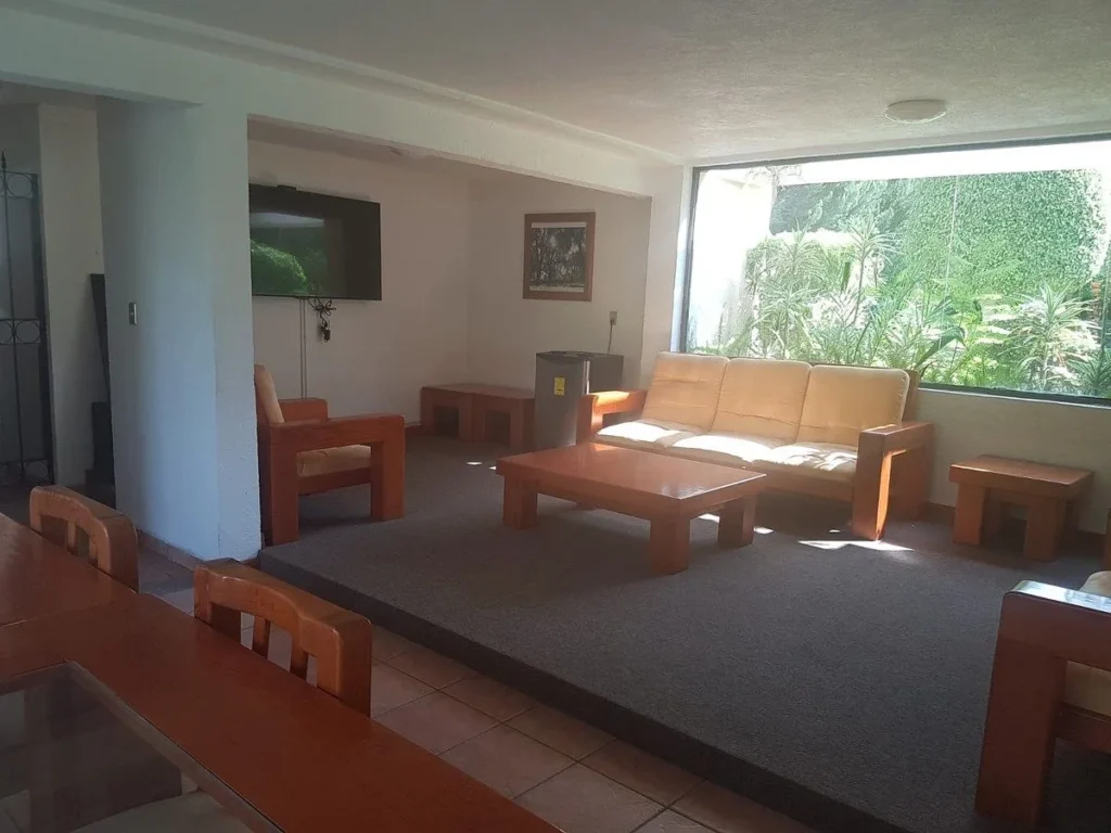 SE RENTA LINDA CASA ALAMOS 2DA SECCION