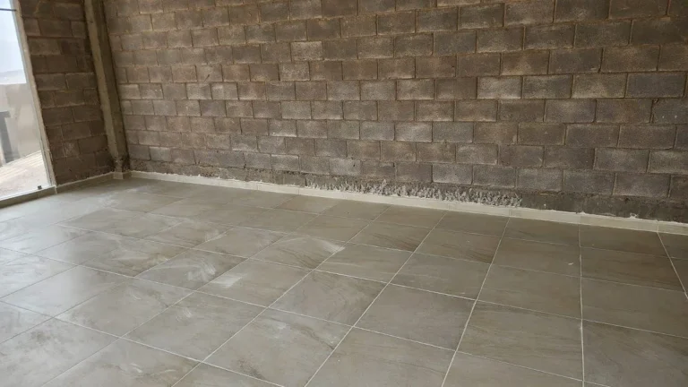Venta Local comercial en Paseo Zákia
