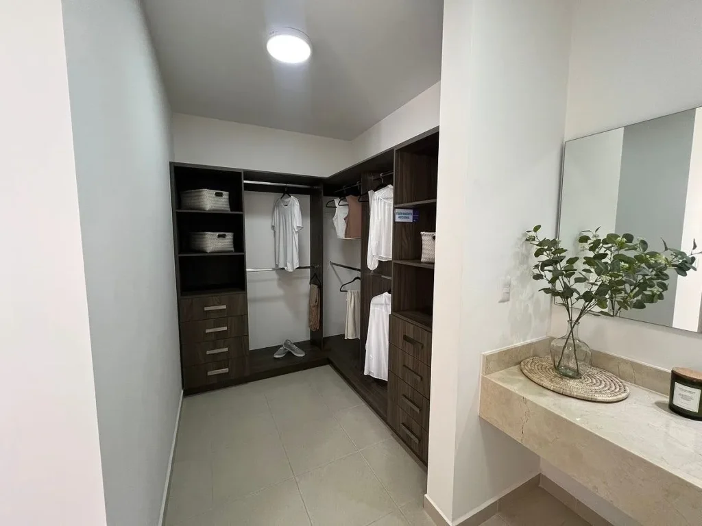 Casa en venta con Recámara en Plata Baja