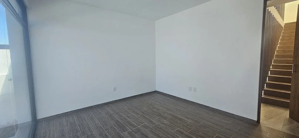 Casa en venta en Zibata con Alberca