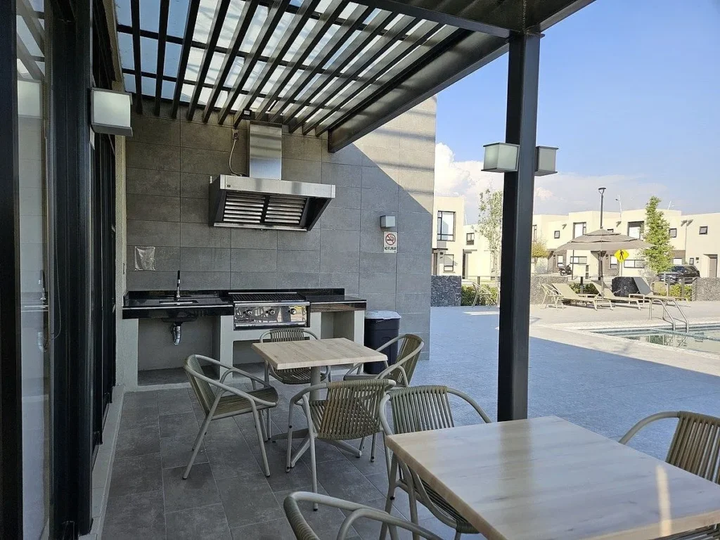 Departamento de 2 niveles en venta en Zakia