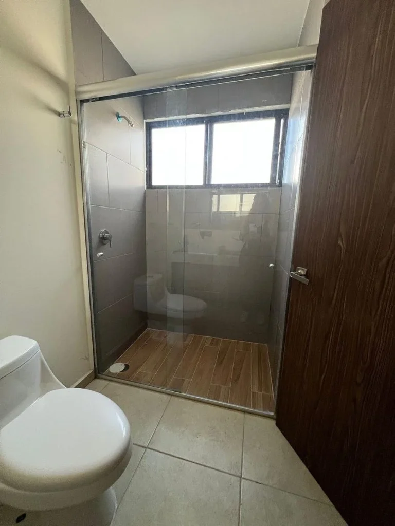 CASA EN RENTA EN ZIBATA