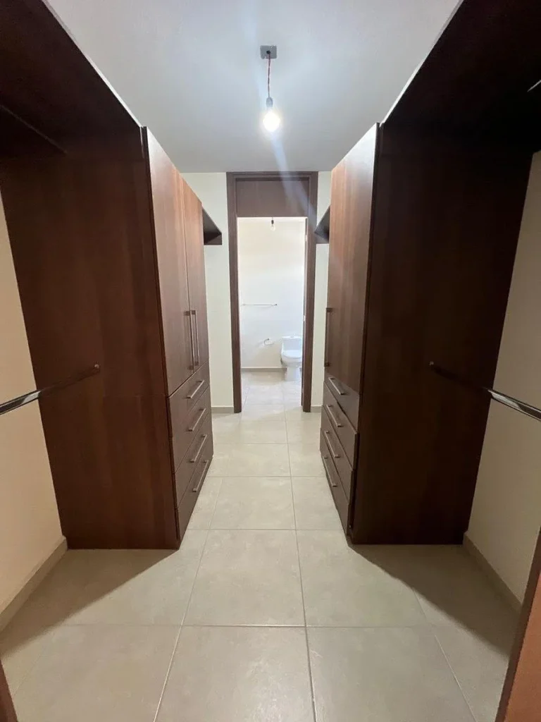 CASA EN RENTA EN ZIBATA