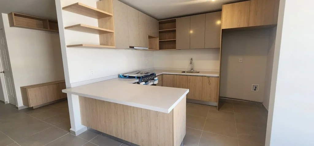 DEPARTAMENTO EN RENTA EN QUERETARO MODERNO A SOLO 15 MIN DE UNIVERSIDAD ANAHUAC