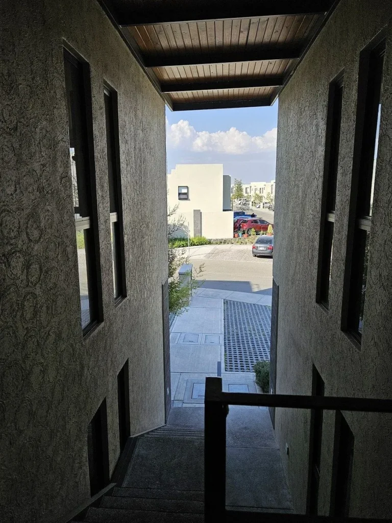 Departamento de 2 niveles en venta en Zakia