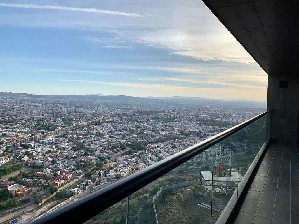 Departamento en Renta El Campanario City View