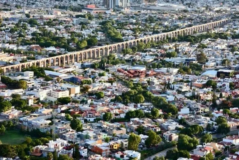 Departamento en Renta El Campanario City View