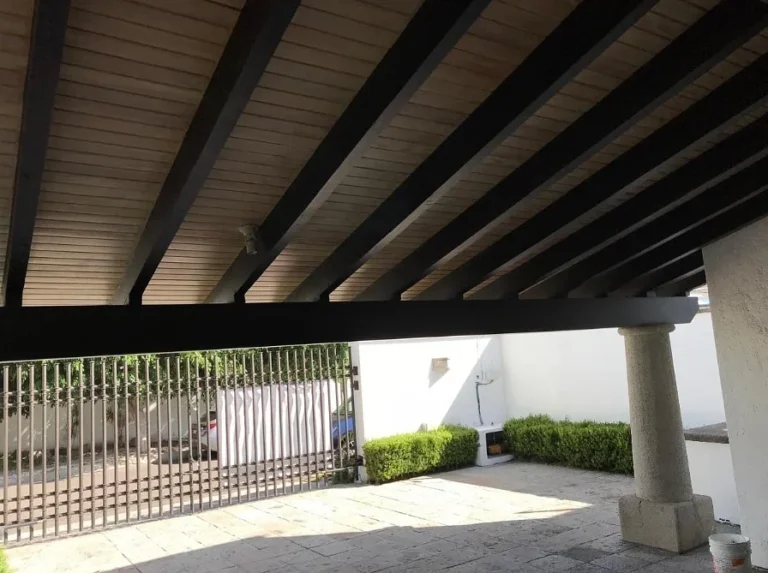 CASA EN RENTA EN JURIQUILLA
