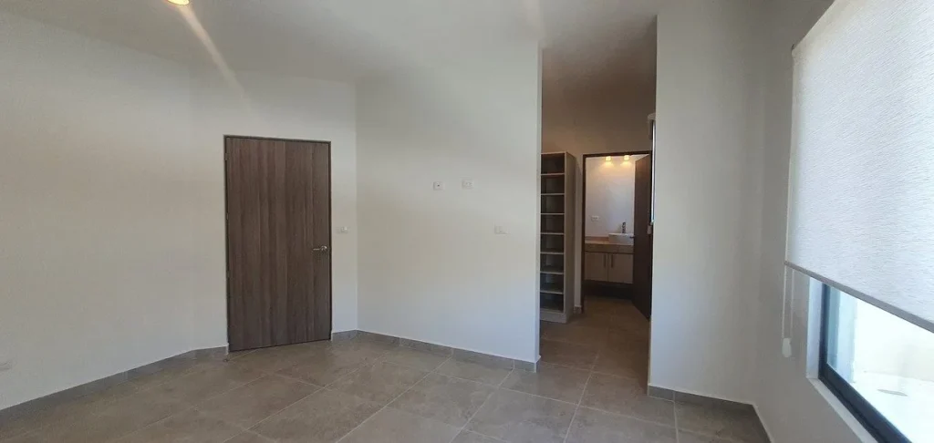 CASA EN RENTA EN LA VISTA, EXCELENTE UBICACIÓN A MINUTOS DEL REFUGIO