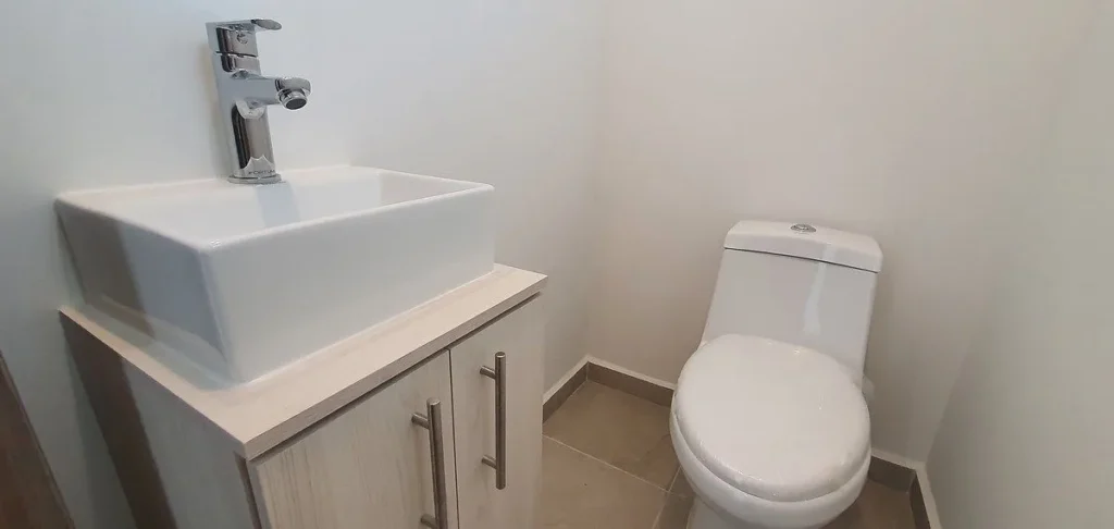 CASA EN RENTA EN LA VISTA, EXCELENTE UBICACIÓN A MINUTOS DEL REFUGIO
