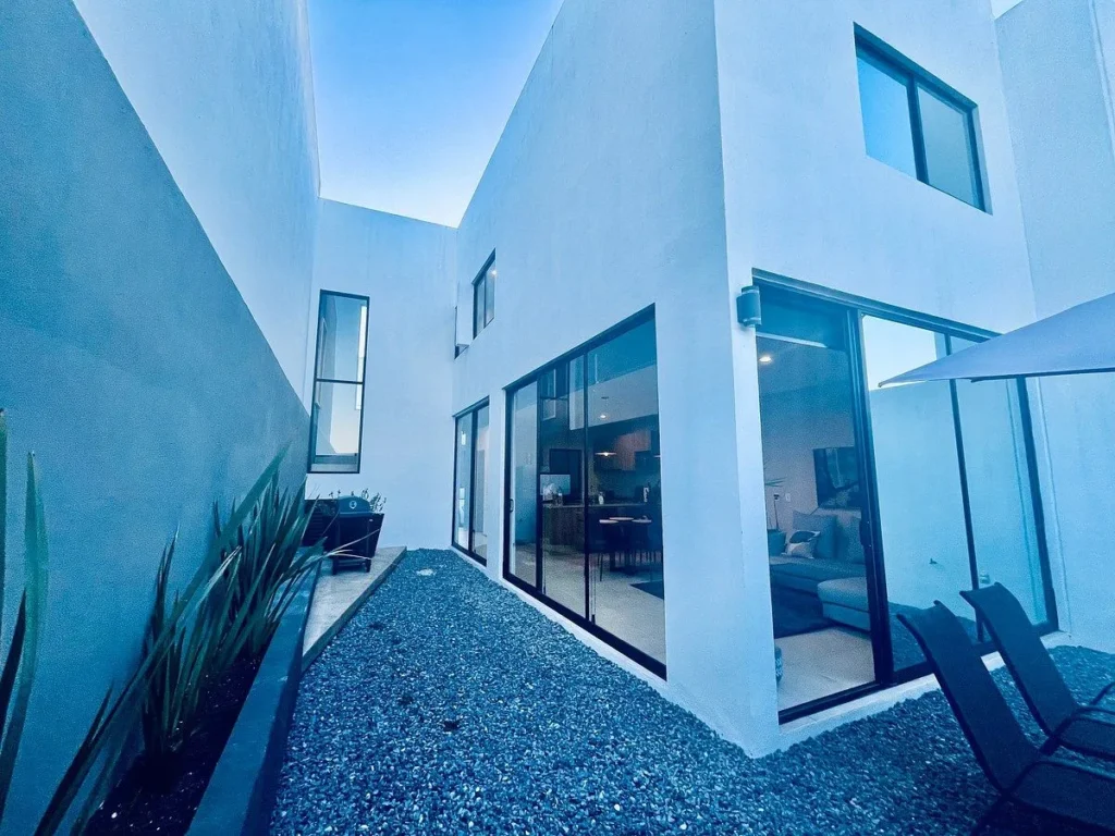 Casa en Renta Amueblada ZIBATÁ Querétaro