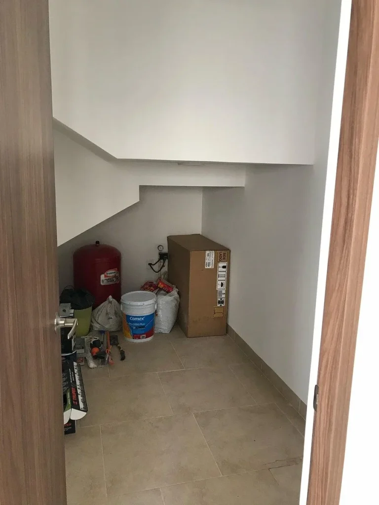 SE RENTA CASA AMUEBLADA CON ROOF Y JARDIN EN SAMARE, ZIBATÁ