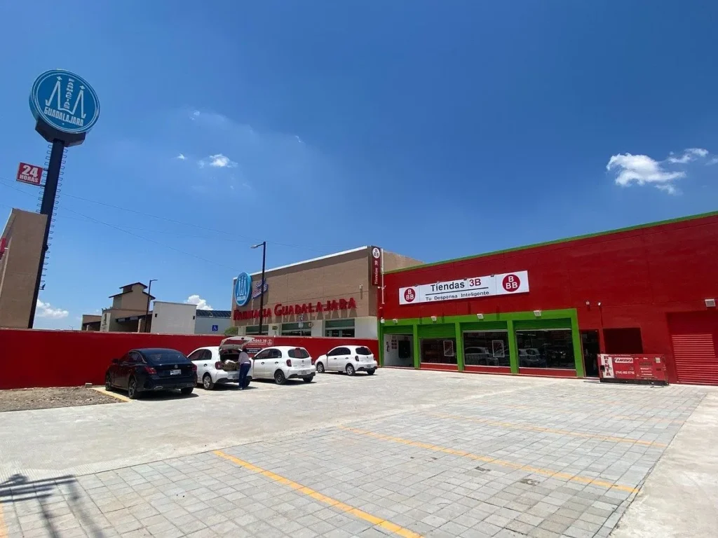 TERRENO COMERCIAL EN VENTA BERNARDO QUINTANA
