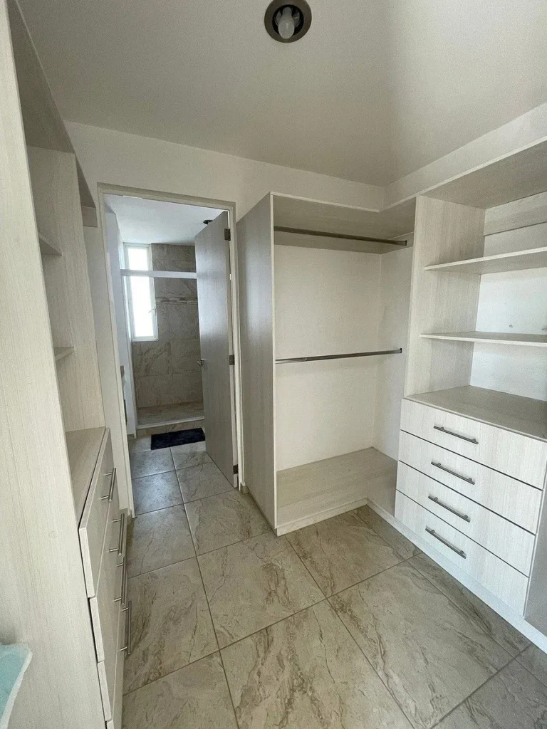 CASA AMUEBLADA EN ZIBATA