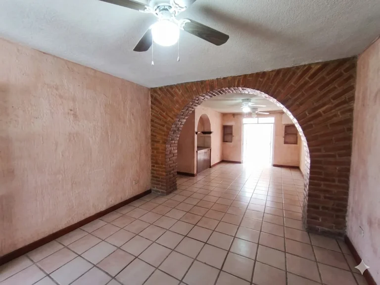 CASA EN VENTA – PLAZAS DEL SOL 2ª SECCIÓN