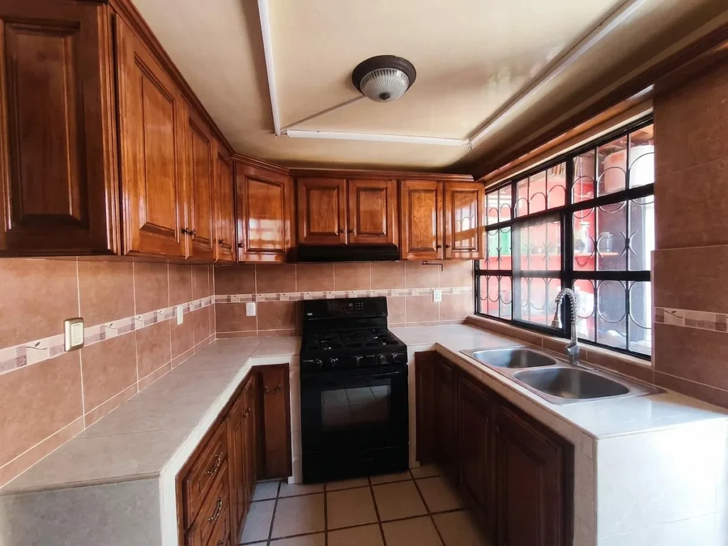 CASA EN VENTA – PLAZAS DEL SOL 2ª SECCIÓN