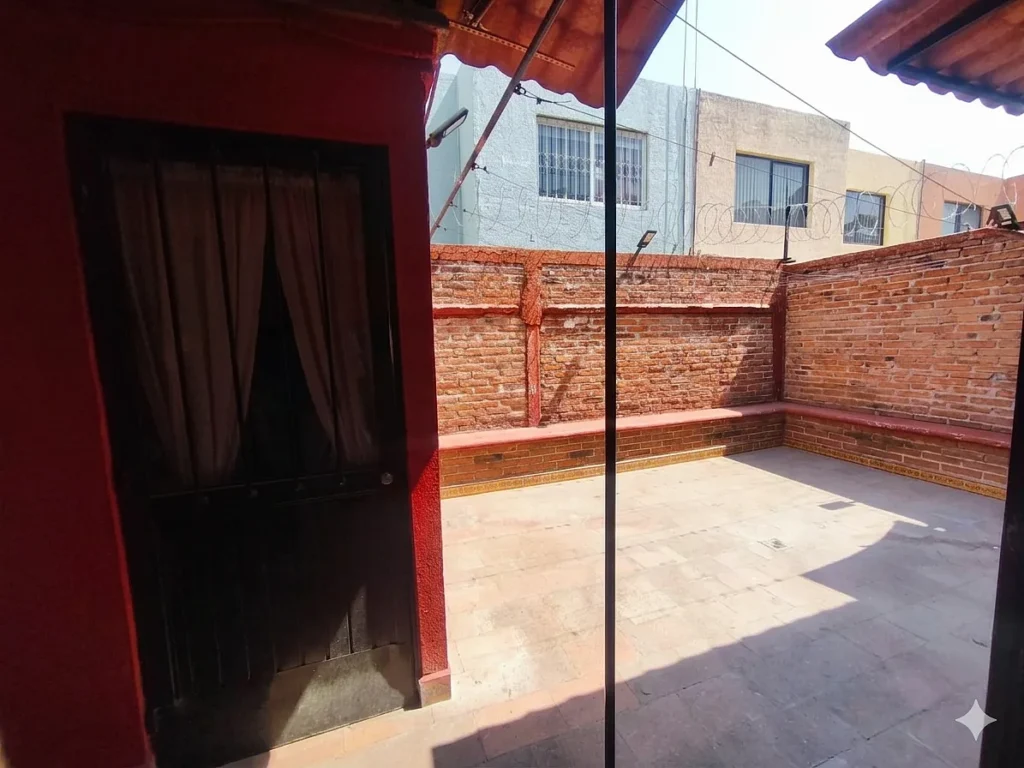 CASA EN VENTA – PLAZAS DEL SOL 2ª SECCIÓN
