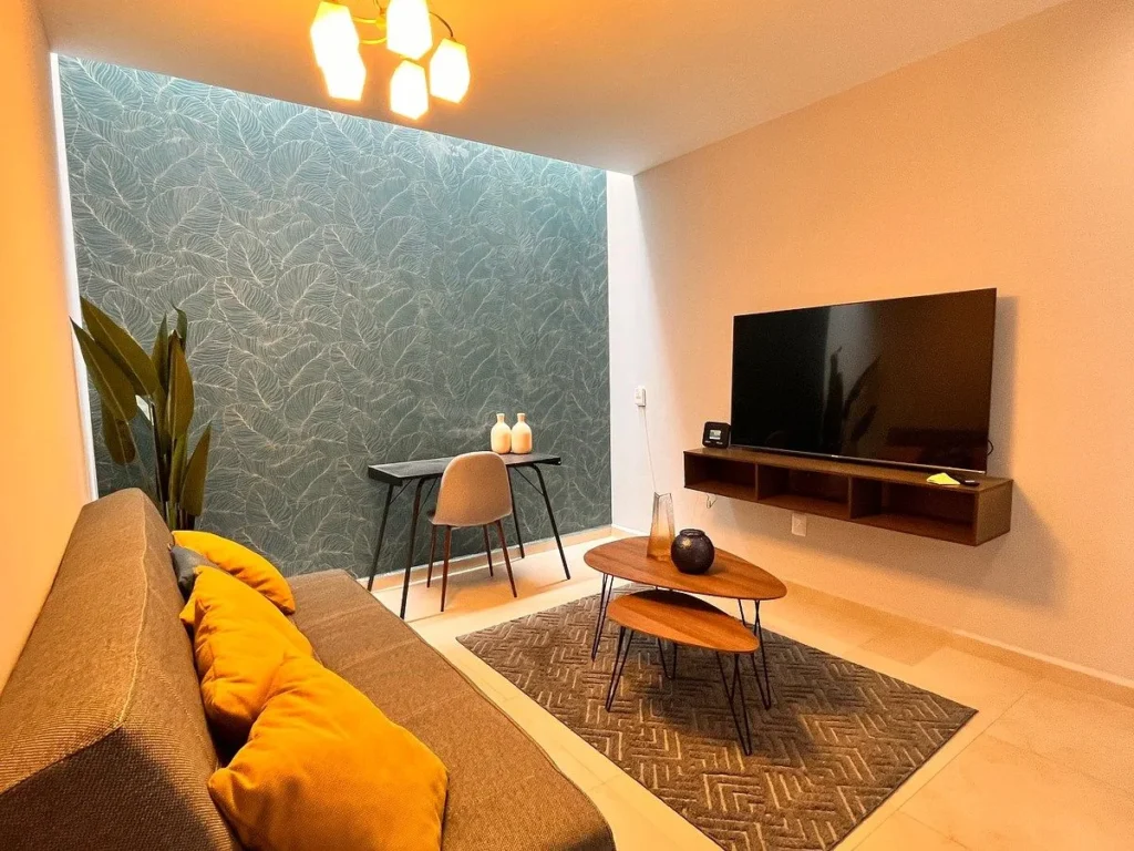 Renta de casa Amueblada en ZIBATÁ, Querétaro