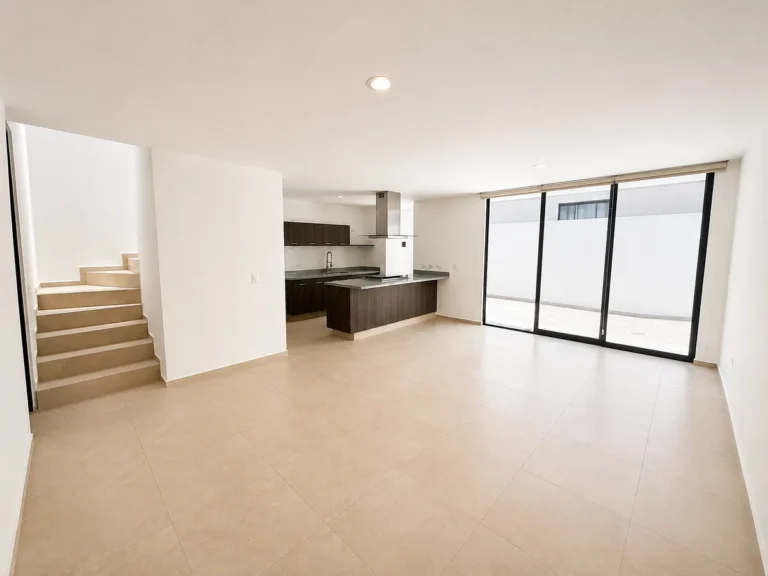 Casa en venta con Recámara en Plata Baja
