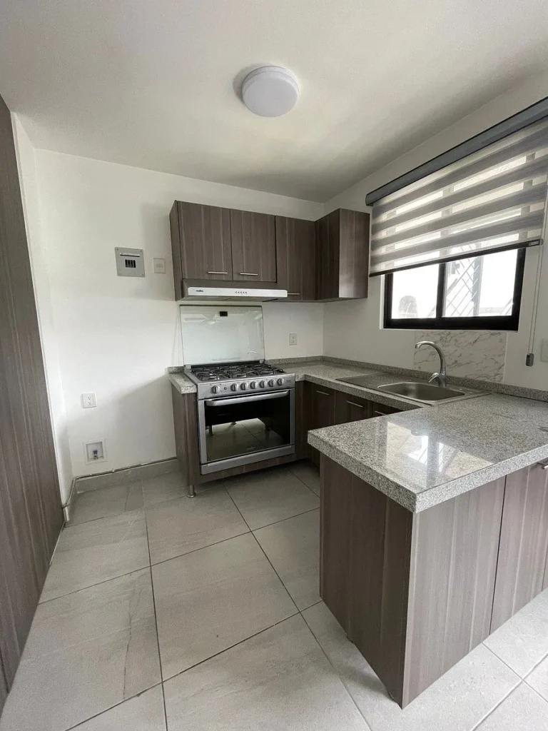 DEPARTAMENTO EN RENTA EN INTERCITY