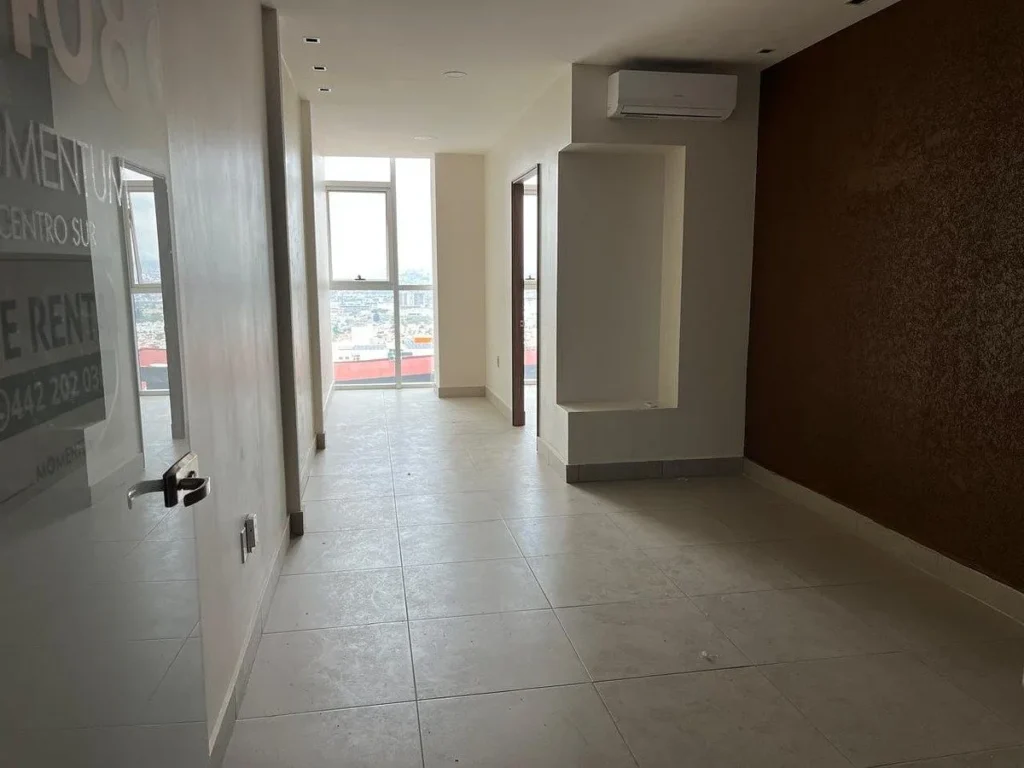 CONSULTORIO EN RENTA MOMENTUM CENTRO SUR