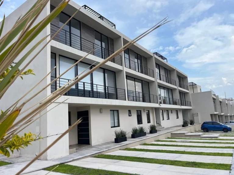 DEPARTAMENTOS EN VENTA Y RENTA EL REFUGIO