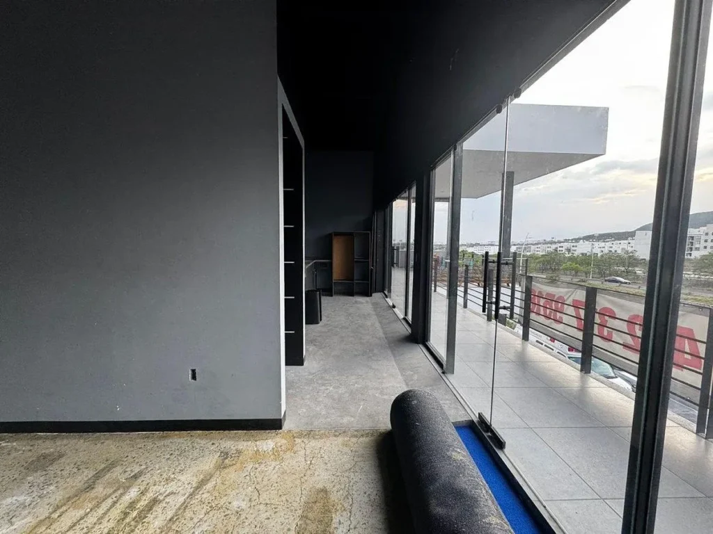 LOCALES COMERCIALES EN VENTA Y RENTA ZAKIA