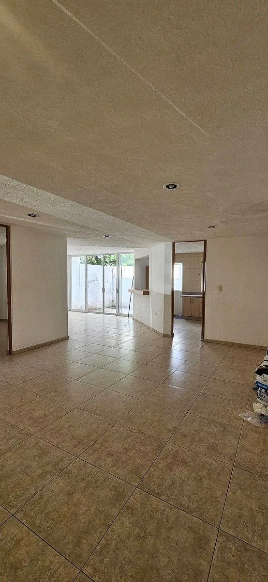 Casa en el Pueblito dentro de condominio