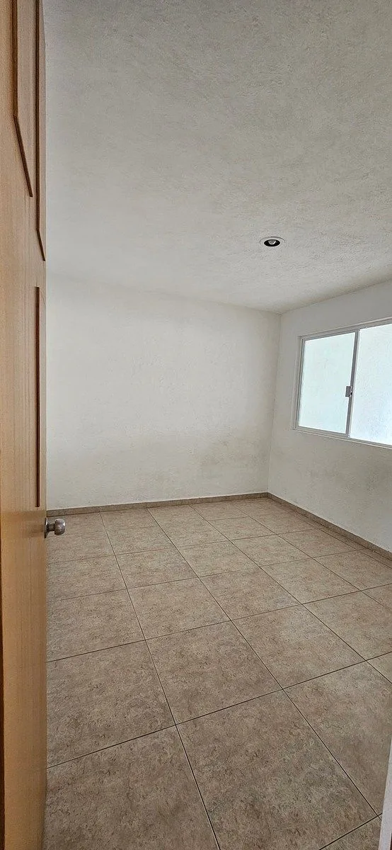 Casa en el Pueblito dentro de condominio