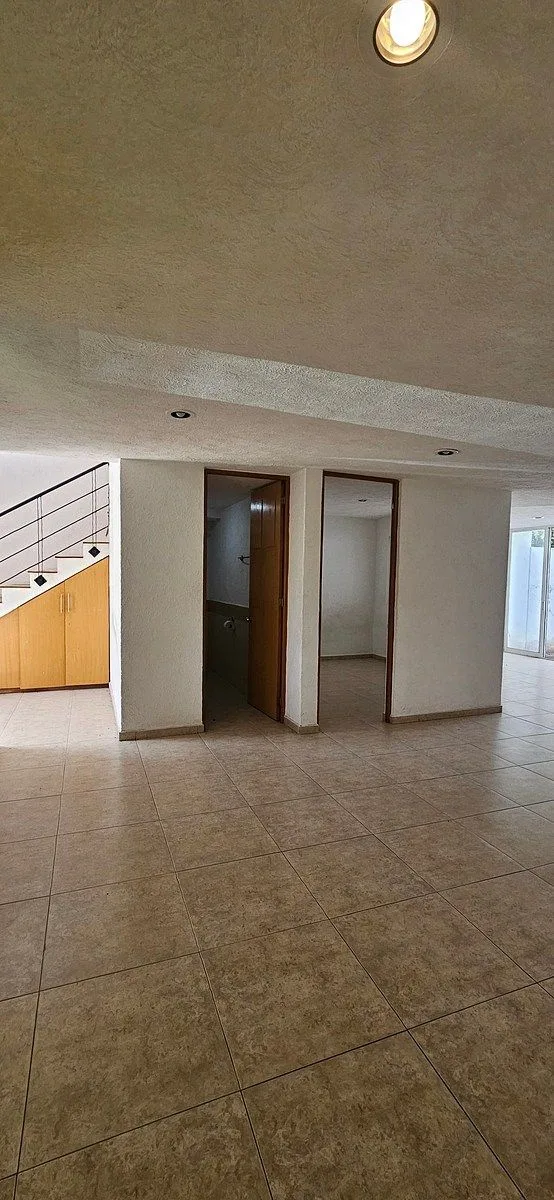 Casa en el Pueblito dentro de condominio