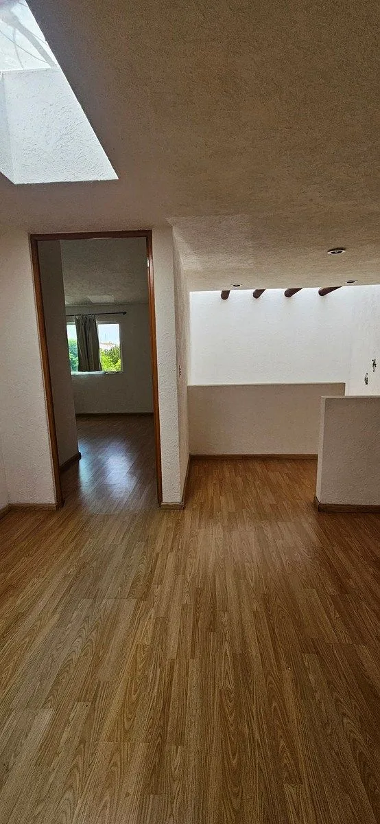 Casa en el Pueblito dentro de condominio