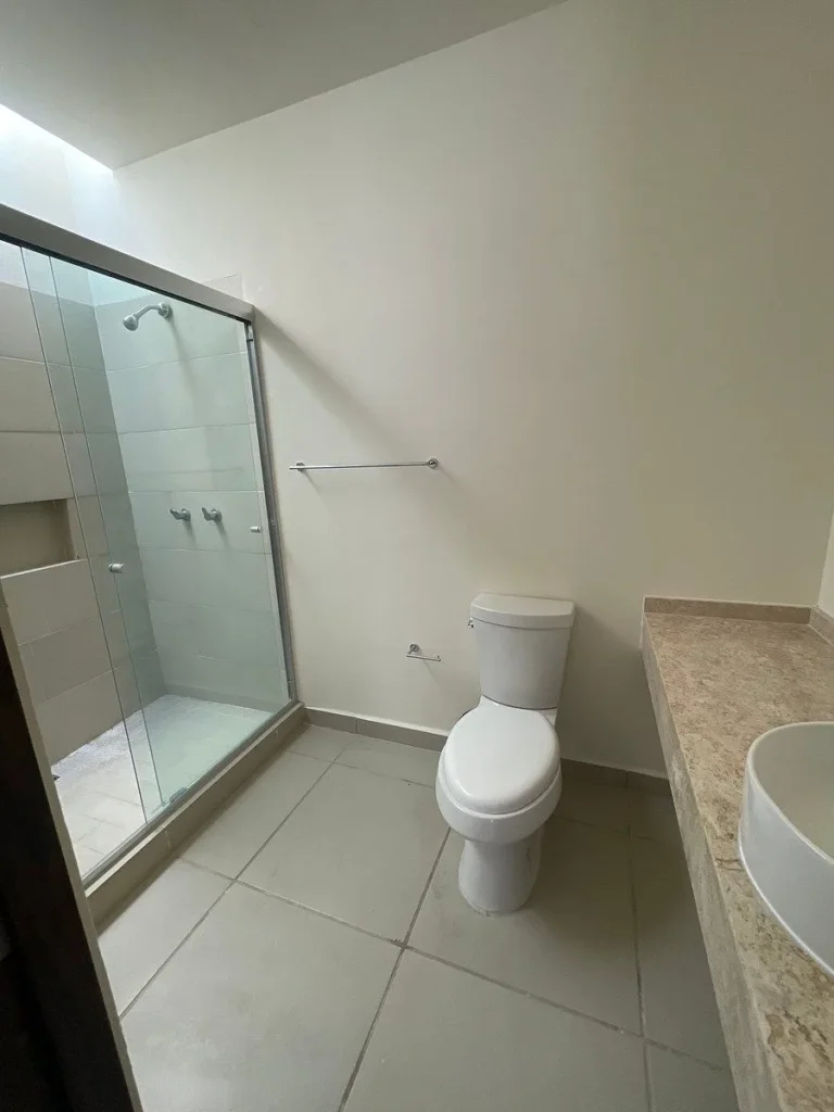 CASA EN VENTA EN ZIBATA