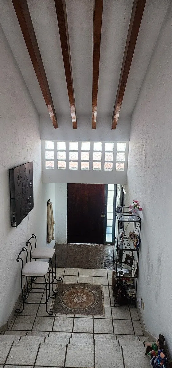 Casa en Venta en Prados de La Capilla | Ubicación Céntrica en Esquina