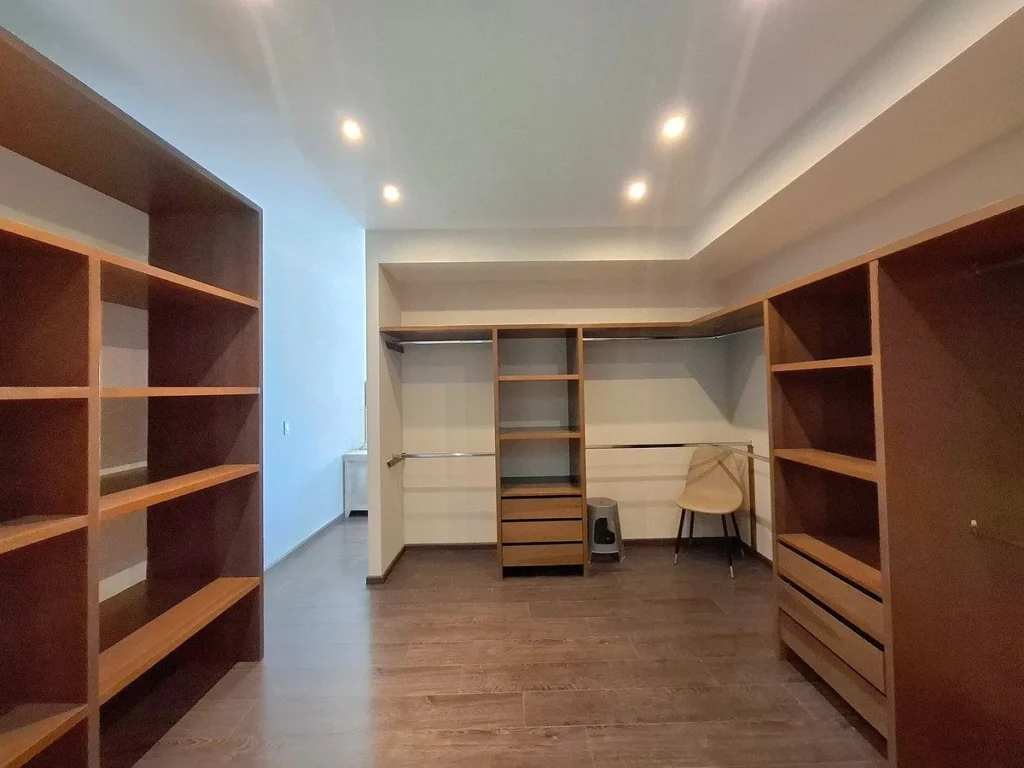 Renta de Departamento Amueblado en Central Park, Querétaro