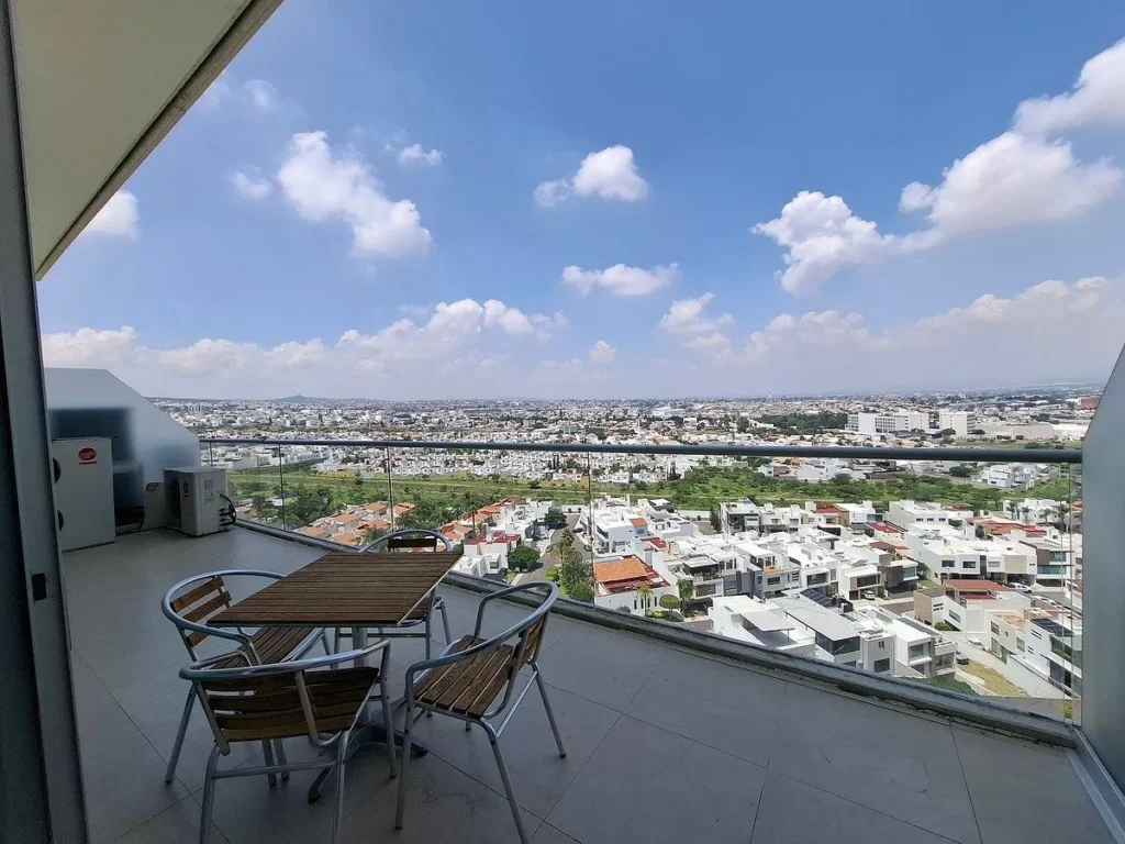 Renta de Departamento Amueblado en Central Park, Querétaro